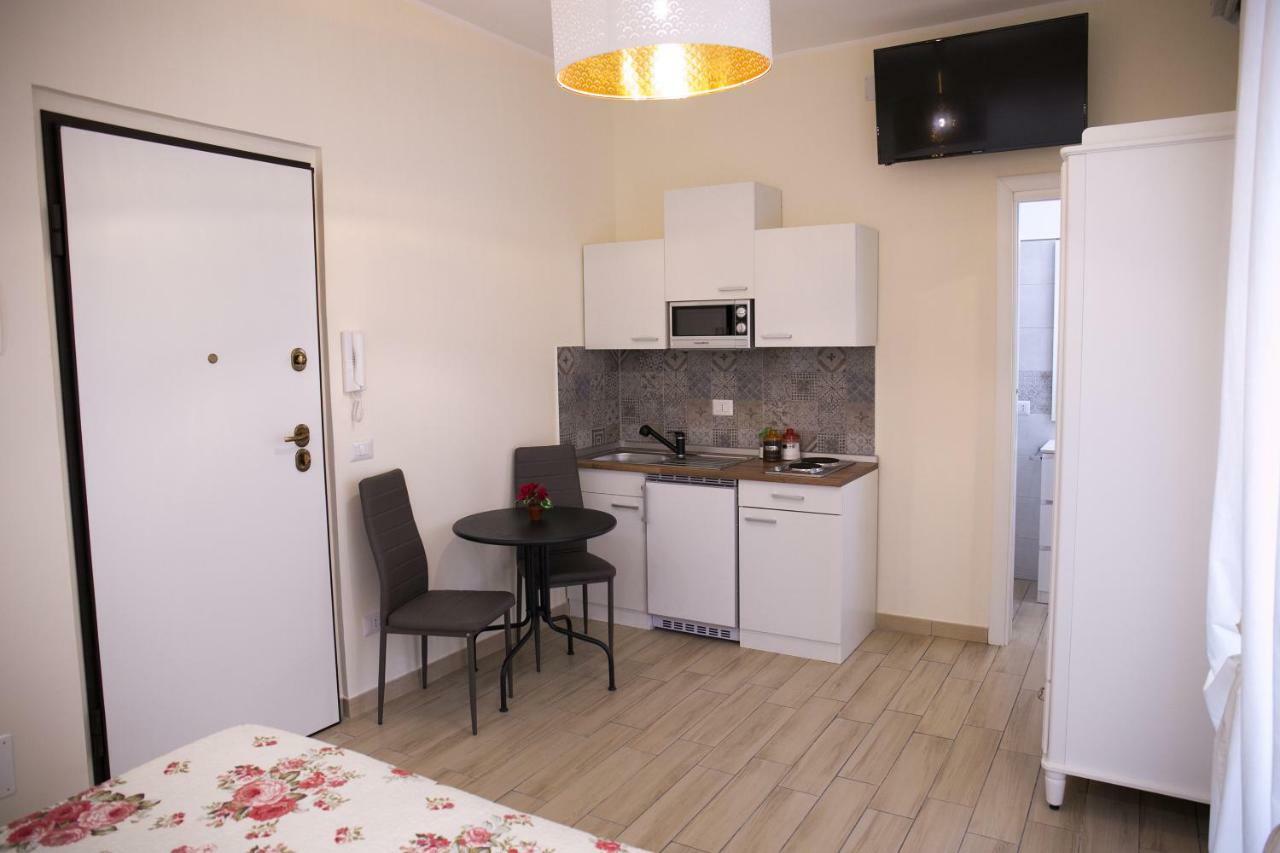 Ludovica Home Giardini Naxos Ngoại thất bức ảnh